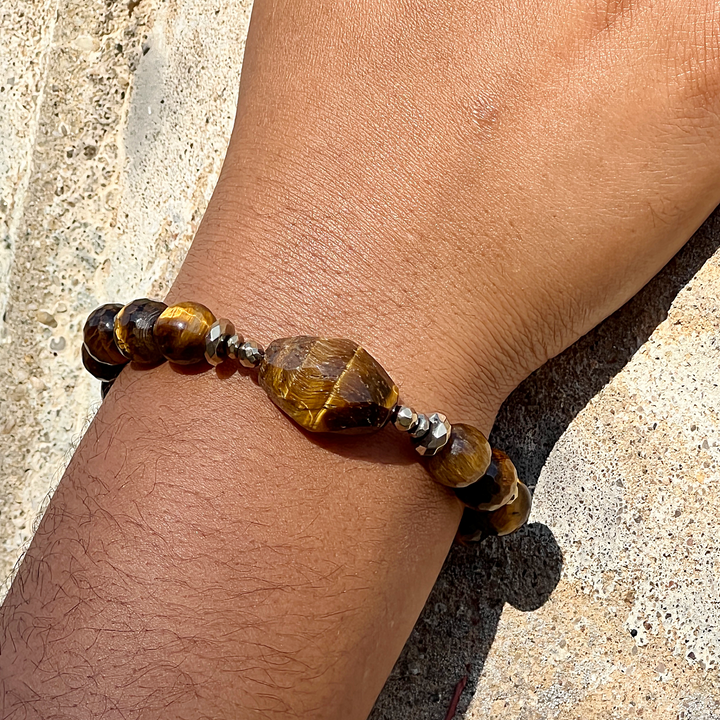 10mm Faceted Round Tiger Eye w/ Nugget Focal